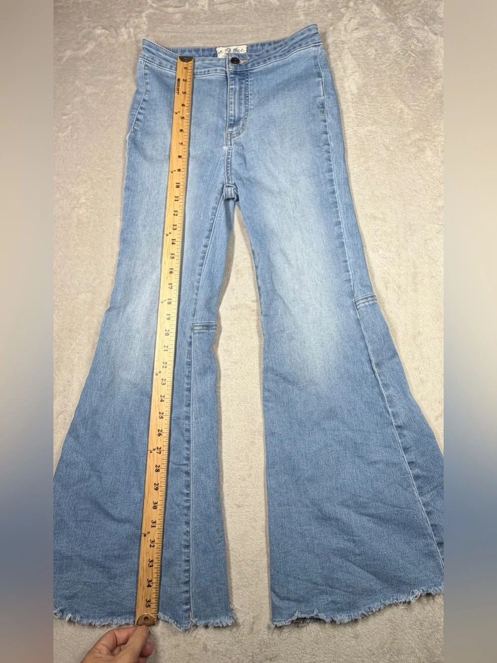 Free People We the Free Light Blue Wash Cropped Flare High Rise Boho Jeans 26